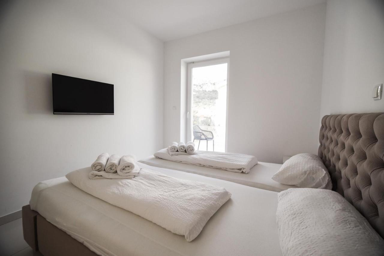 Villa San Antonio Baška Екстериор снимка