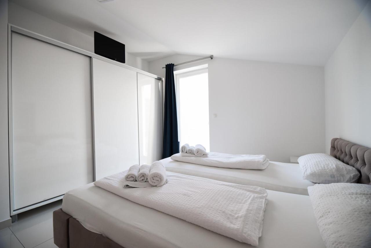Villa San Antonio Baška Екстериор снимка